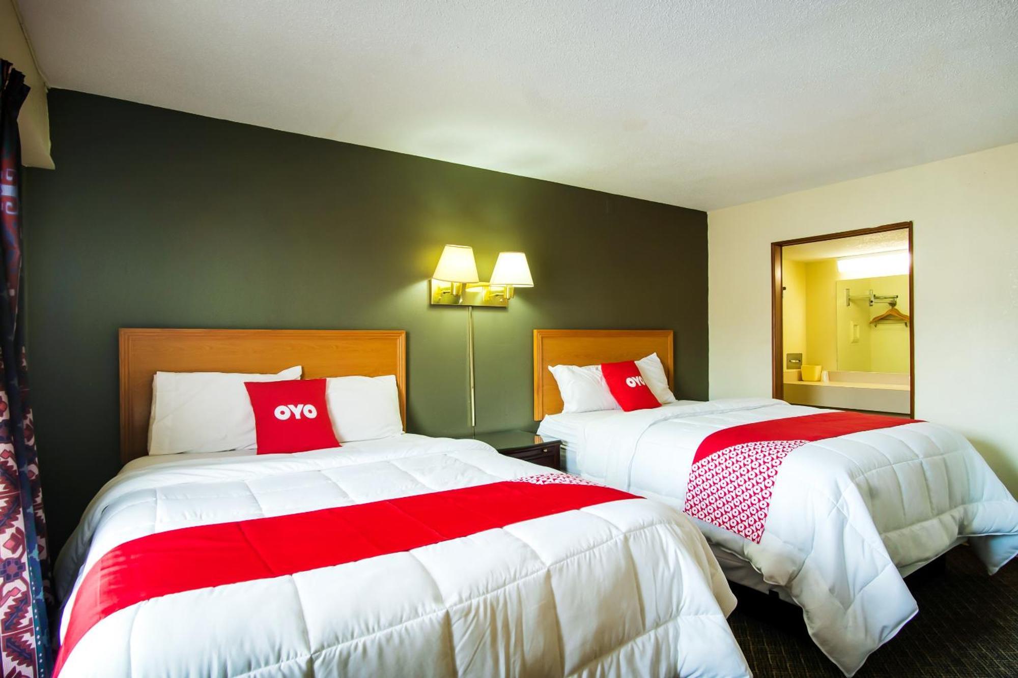 Oyo Hotel Hutchinson West 4Th Ave 외부 사진