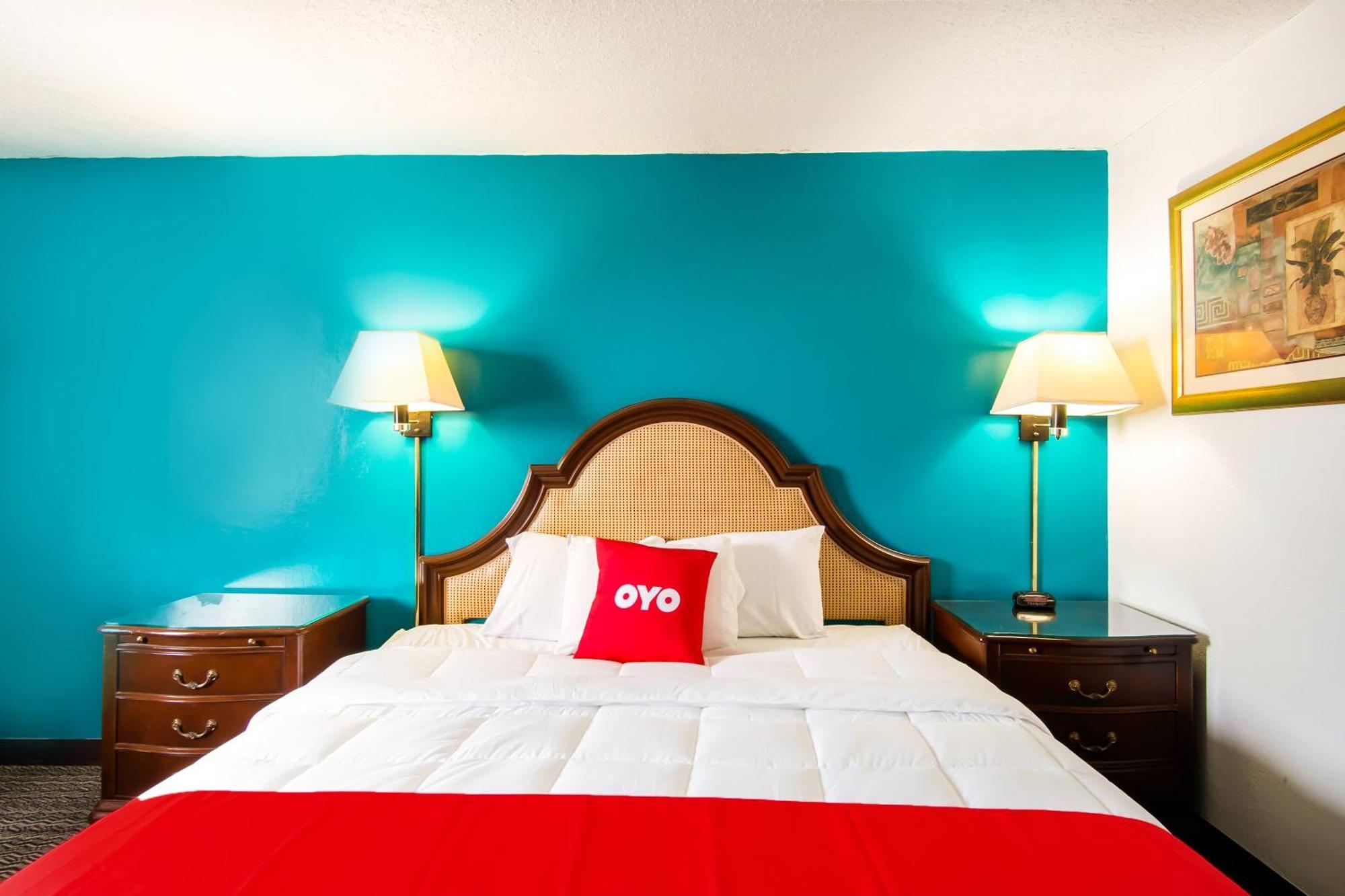 Oyo Hotel Hutchinson West 4Th Ave 외부 사진
