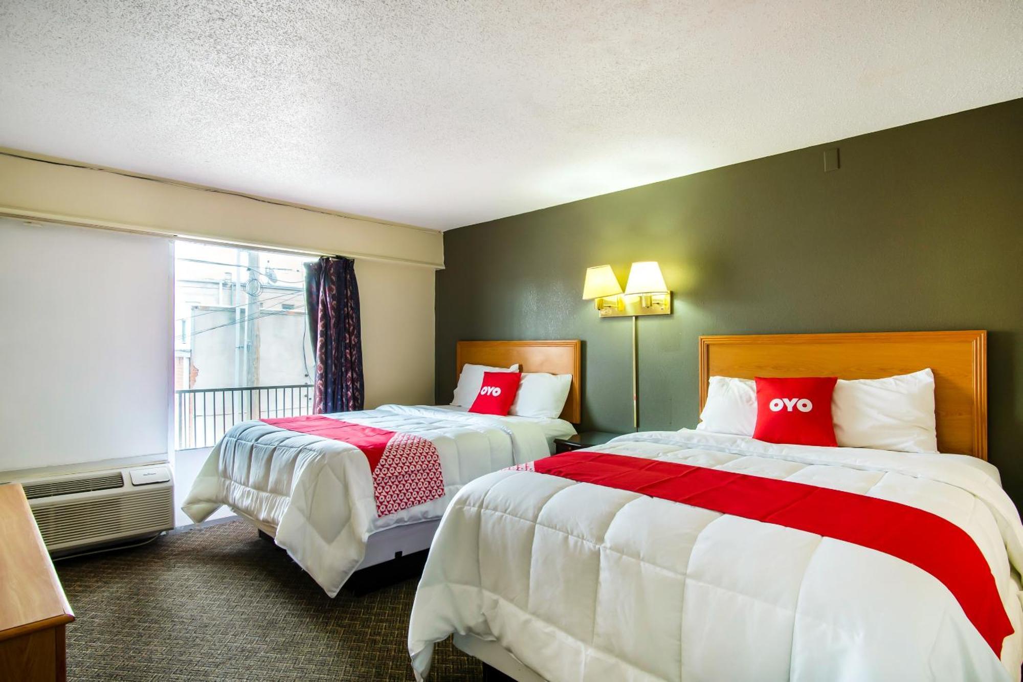 Oyo Hotel Hutchinson West 4Th Ave 외부 사진