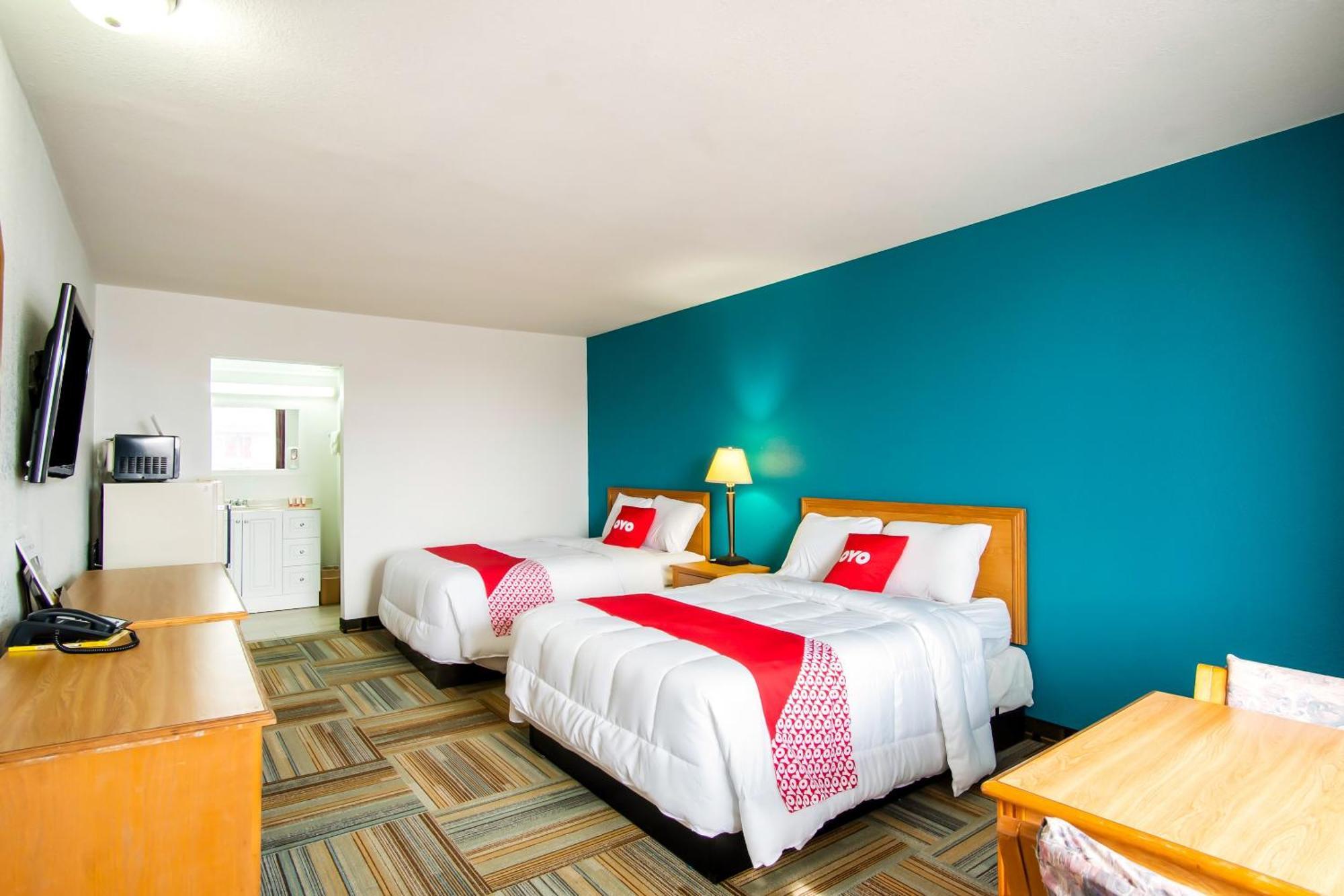 Oyo Hotel Hutchinson West 4Th Ave 외부 사진